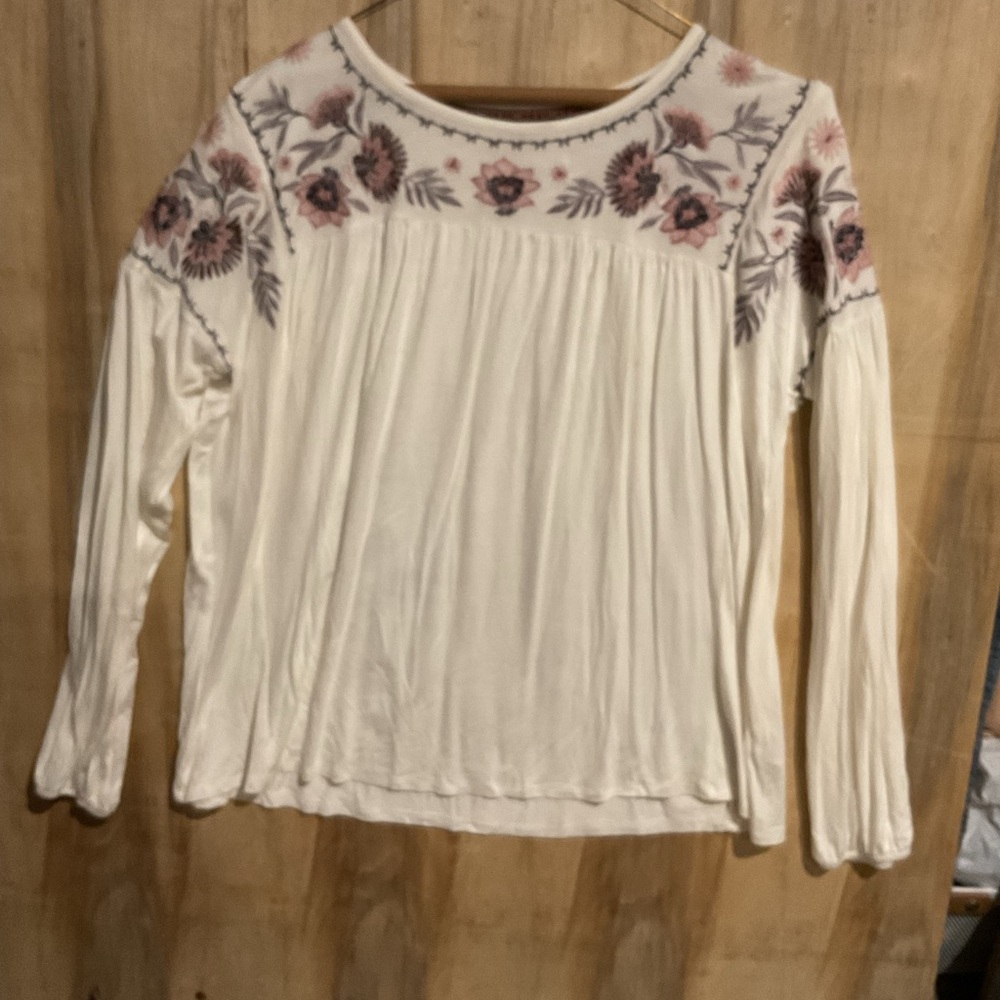 Knox Rose Cream Blouse with Pink Floral Design